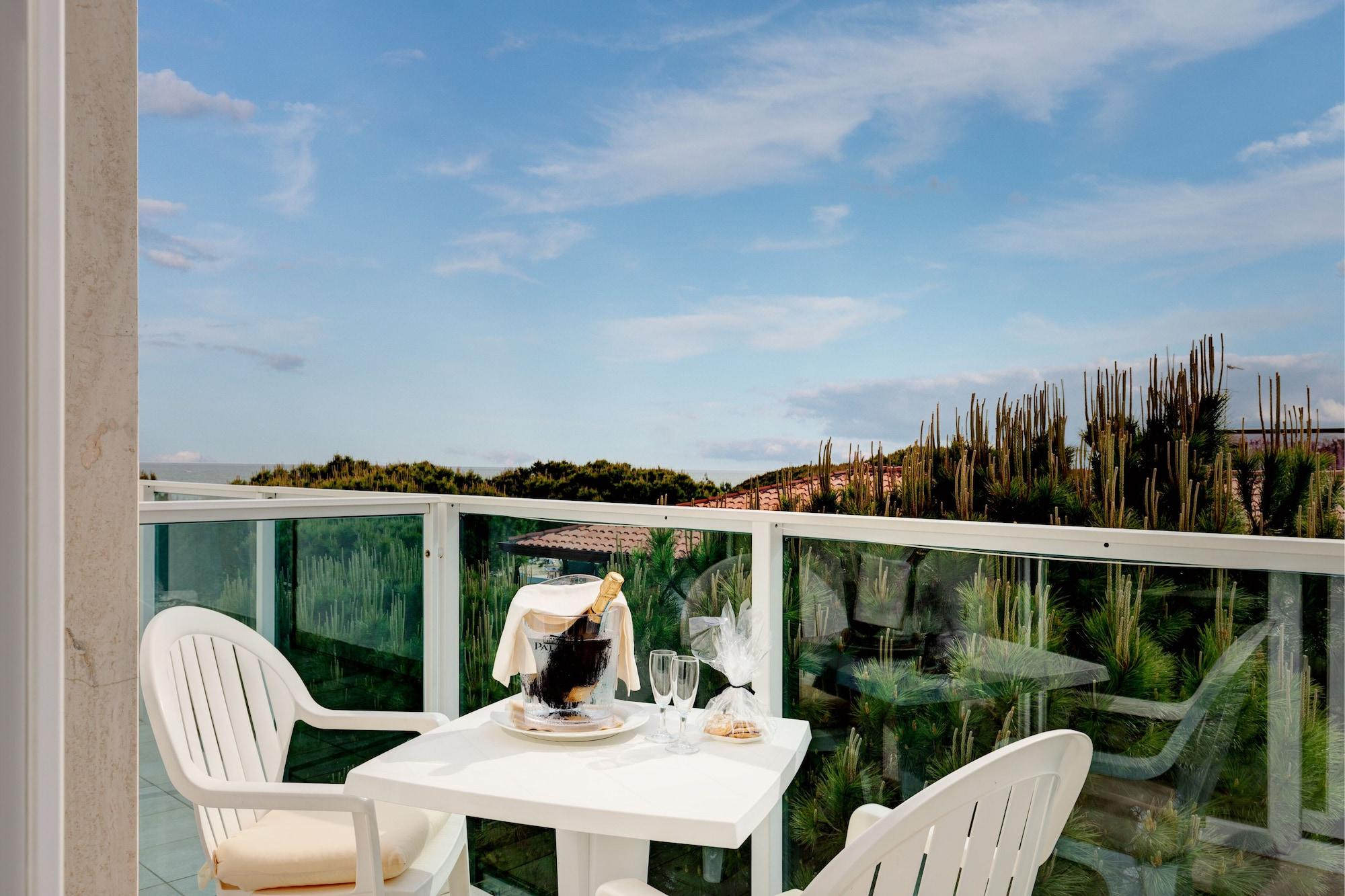 Park Hotel Ermitage Resort & Spa Lido di Jesolo Exterior foto