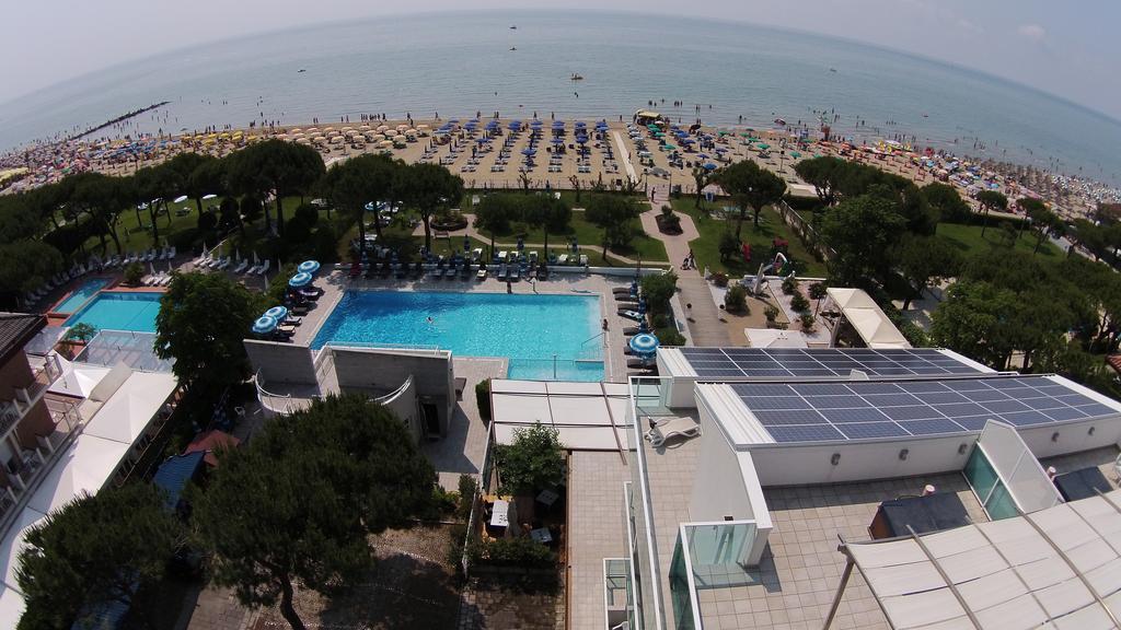 Park Hotel Ermitage Resort & Spa Lido di Jesolo Exterior foto