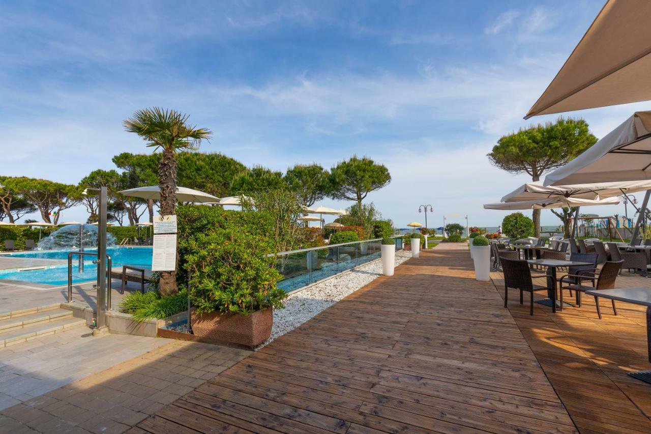 Park Hotel Ermitage Resort & Spa Lido di Jesolo Exterior foto